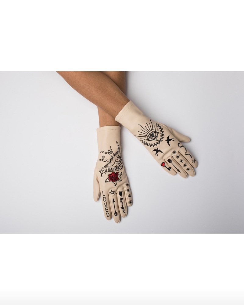 Tattoo Mesh Gloves — Hearts