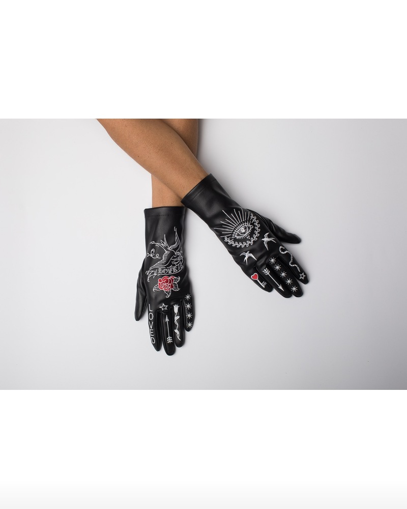 Tattoo Mesh Gloves — Hearts